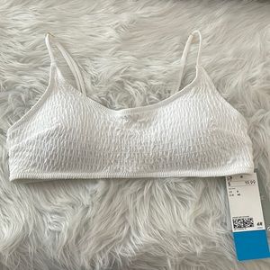 H&M bathing suit top